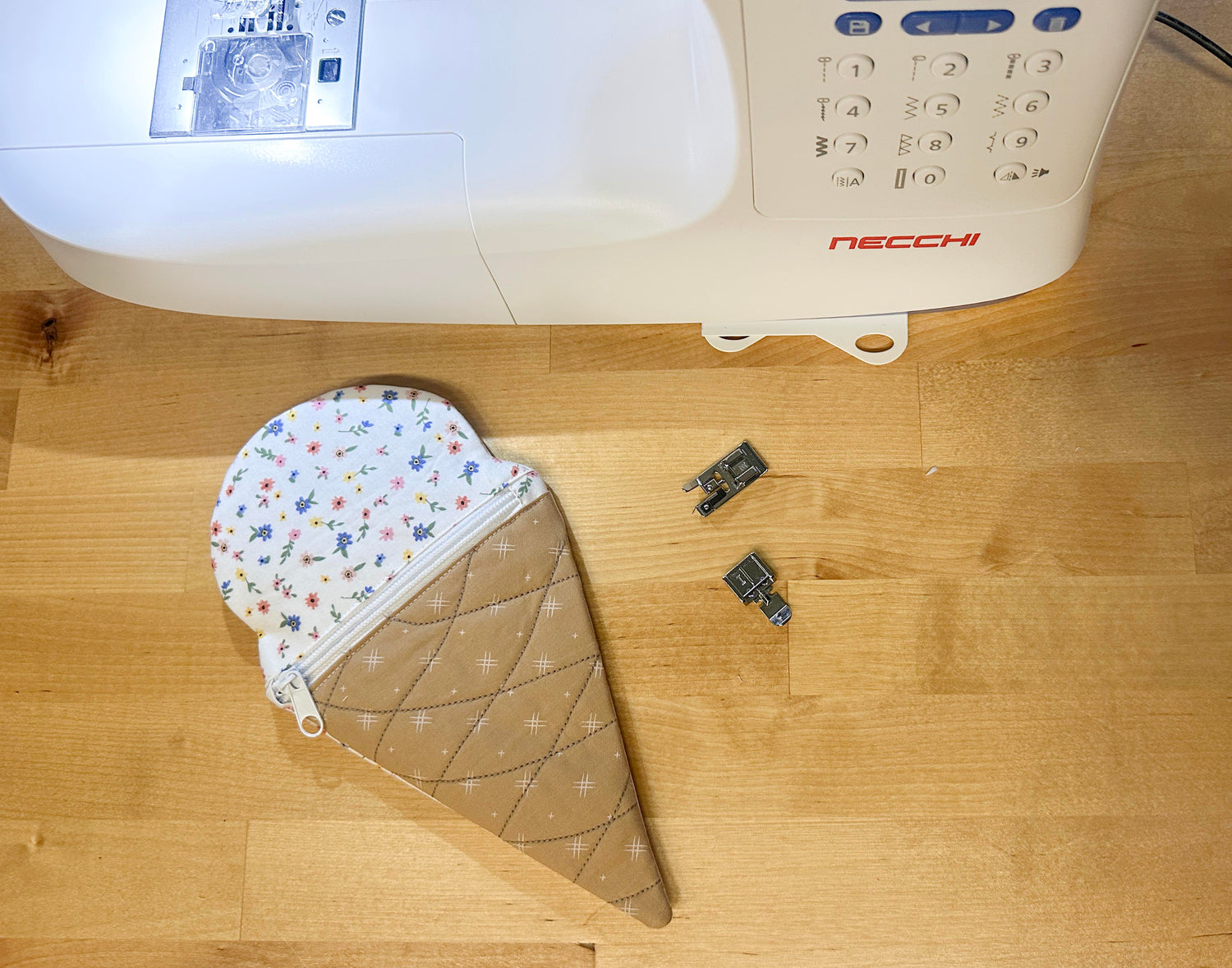 FREE Ice Cream Cone Zipper Pouch Sewing Pattern (PDF Download)